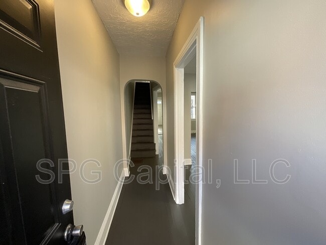 Foto del edificio - 722 W Mason Ave