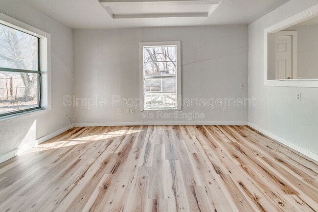 Foto del edificio - 620 W Acres St