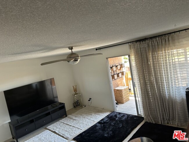 Building Photo - 6600 Warner Ave