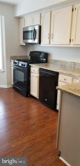 Building Photo - 112 Biscayne Ct