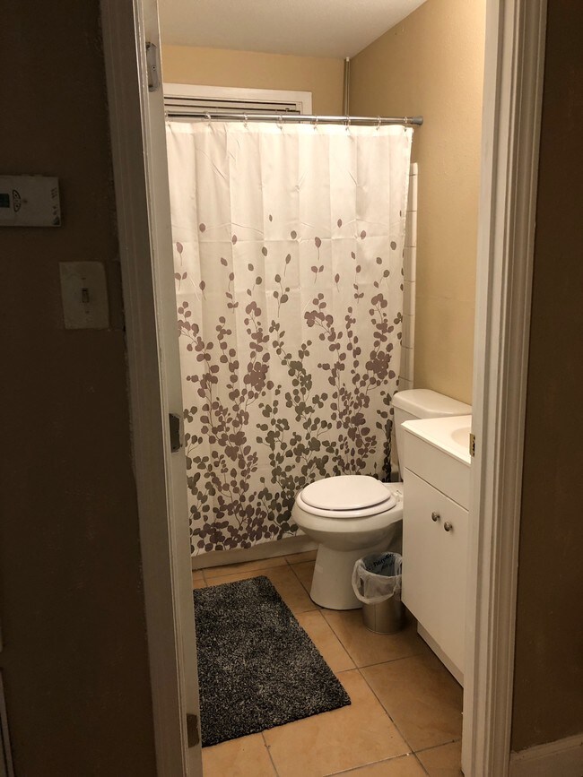 Foto del edificio - 2110 Willow St