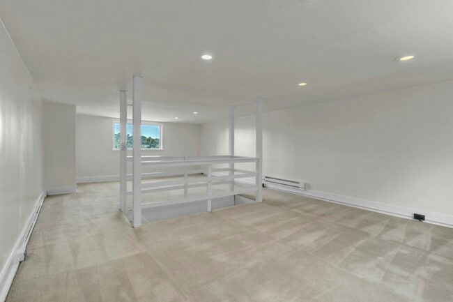 Building Photo - 5311 Wickliff St
