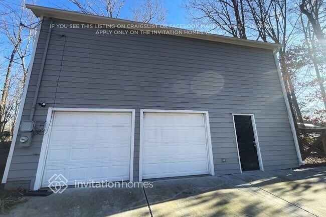 Building Photo - 190 Lakeview Terrace