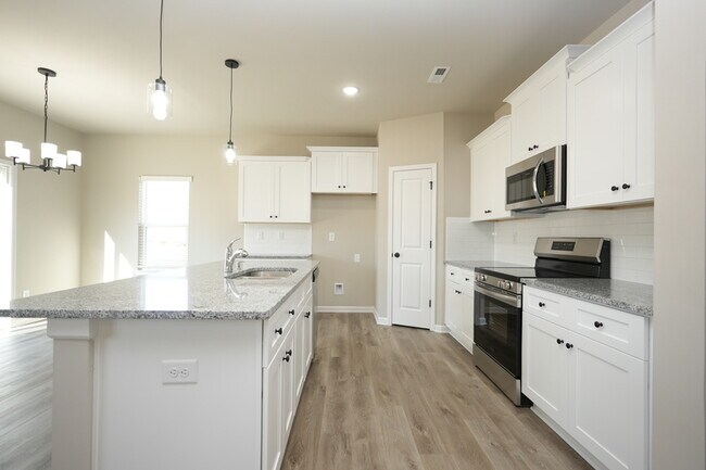 Building Photo - 7220 Stoney Wood Ln