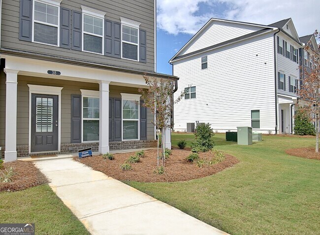 Building Photo - 38 Cobalt Ln