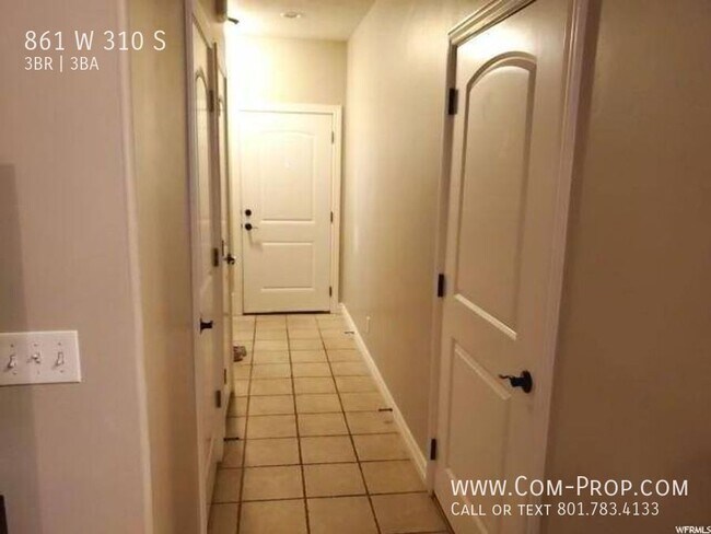 Building Photo - 861 W 310 S