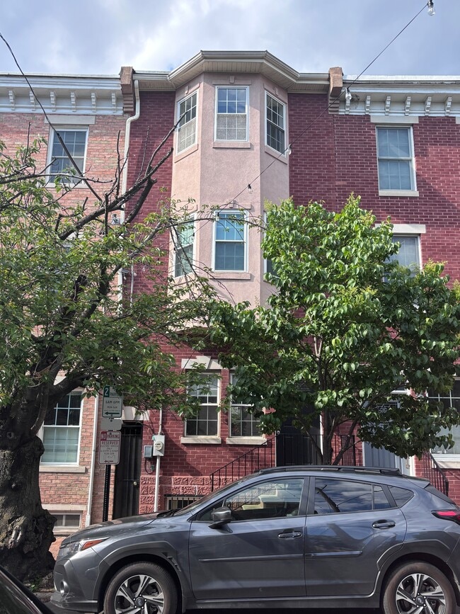 Building Photo - 2025 Parrish St