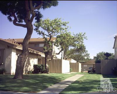 Foto del edificio - 915 Cheyenne Way