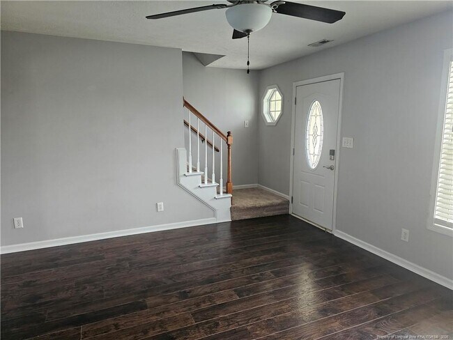 Foto del edificio - 5708 Spreading Branch Rd