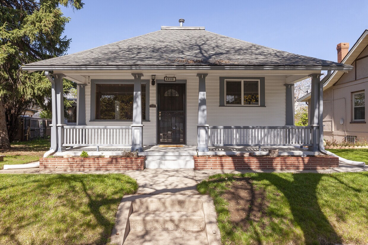 Foto principal - 4033 Meade St