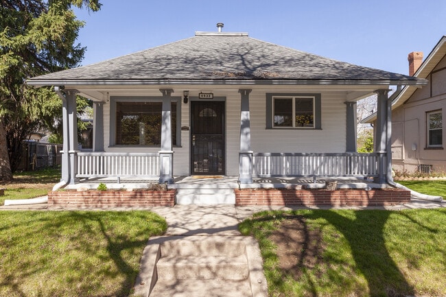 Building Photo - 4033 Meade St