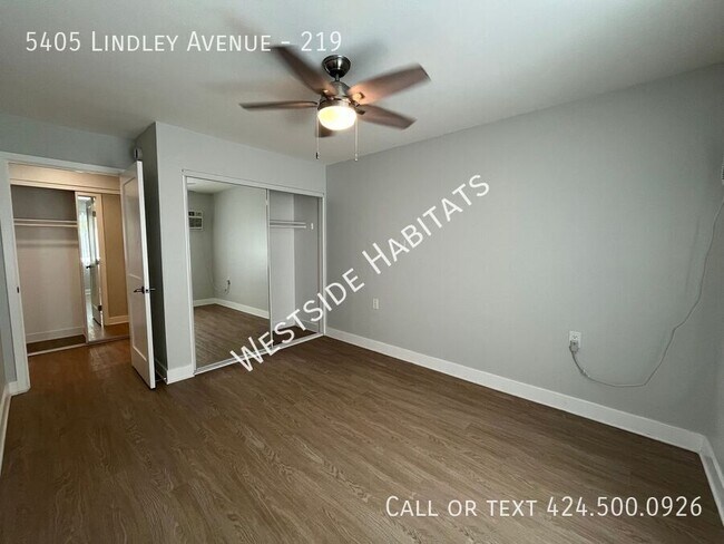 Building Photo - 5405 Lindley Ave
