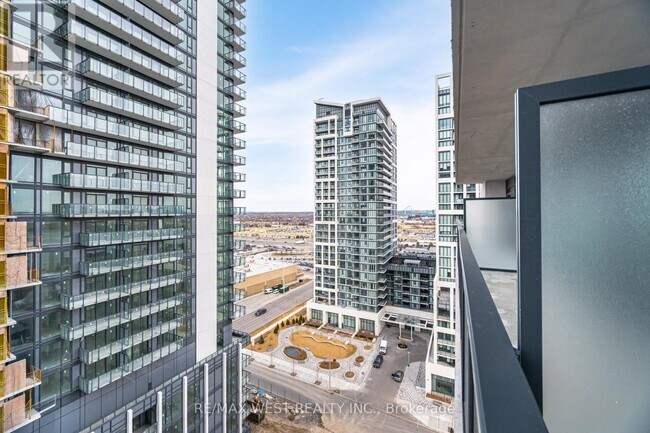 Photo du bâtiment - 8960 Jane St