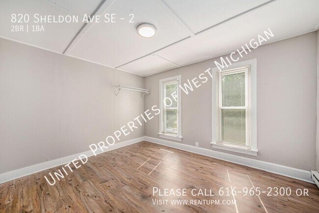 Foto del edificio - 820 Sheldon Ave SE