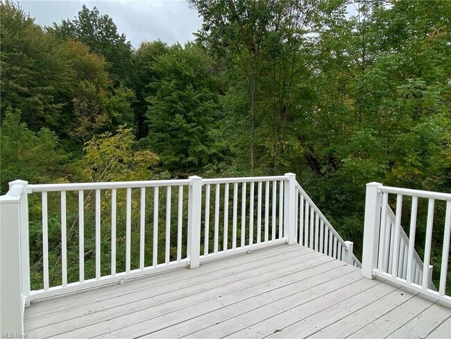 Building Photo - 438 North St