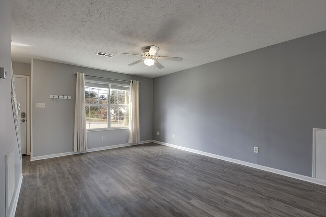 Spacious Living Room! - 1226 Ferd Hickey Rd