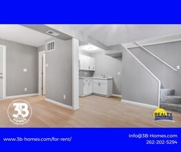 Building Photo - 4057 N 48th St