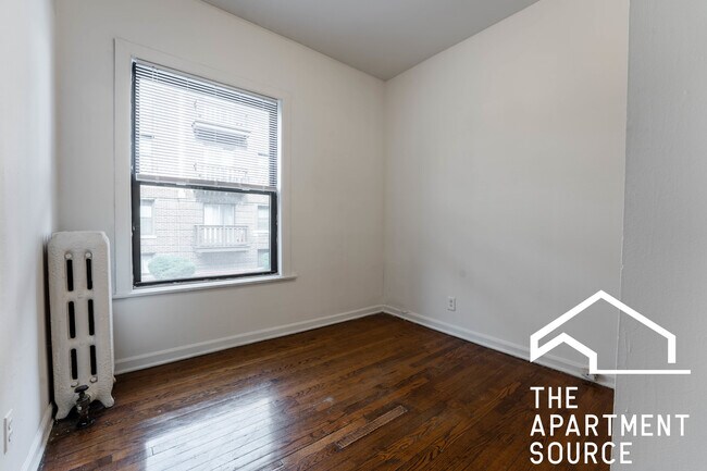 Foto del edificio - 3026 N Halsted St