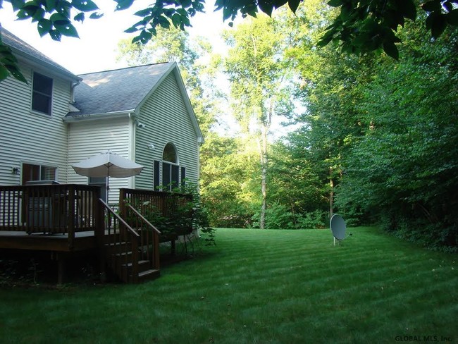 Building Photo - 1 Dawson Ln