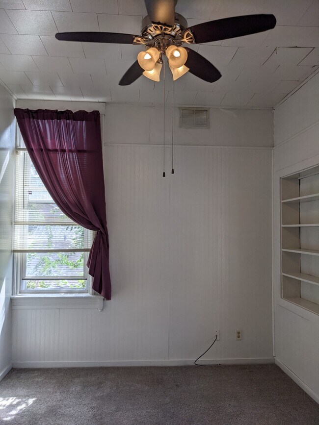 Foto del edificio - 620 Logan St