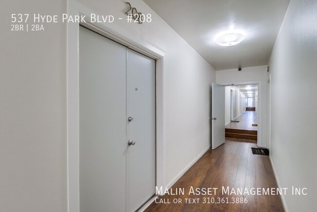 Building Photo - 537 E Hyde Park Blvd