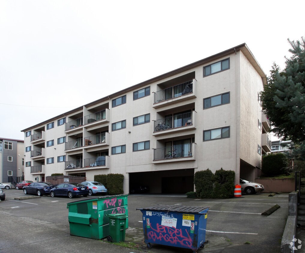 Building Photo - Villa Anita Apartments