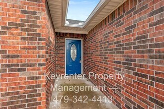 Building Photo - 2520 D J Duvall Dr
