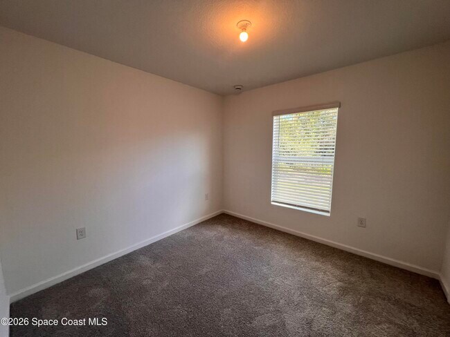 Foto del edificio - 1541 Newport St SE