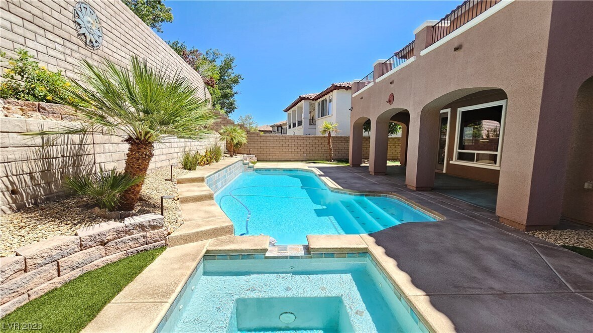 916 Las Palomas Dr, Las Vegas, NV 89138 House Rental in Las Vegas, NV