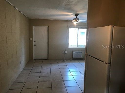 Foto del edificio - 1038 W Jefferson St