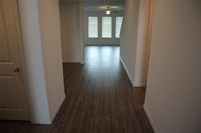 Foto del edificio - 5924 Pensby Dr