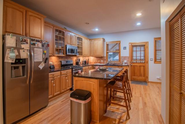 Foto del edificio - 2 bedroom in CHICAGO IL 60614