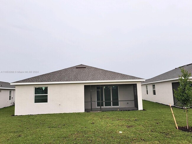 Building Photo - 20650 Copperhead Dr