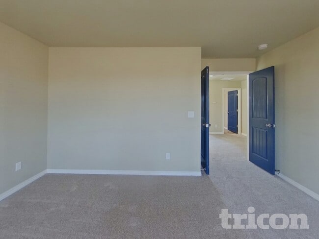 Building Photo - 8357 Needle Drop Ct