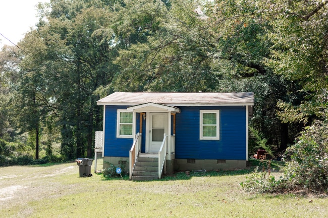 Building Photo - 4002 Holley Rd