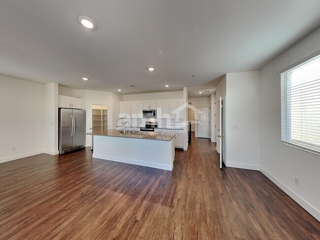 Foto del edificio - 134 Charmante Tulip Lane