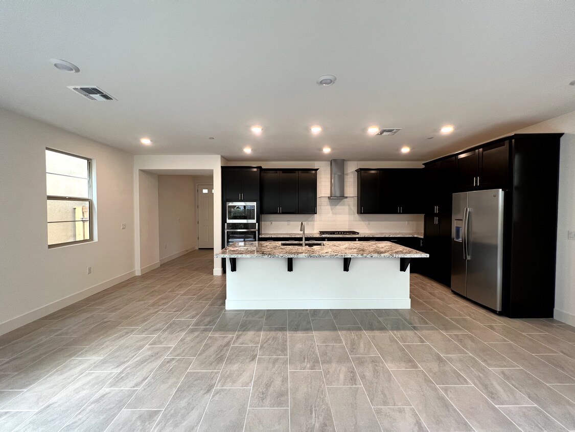 Foto principal - 10572 Trill Way