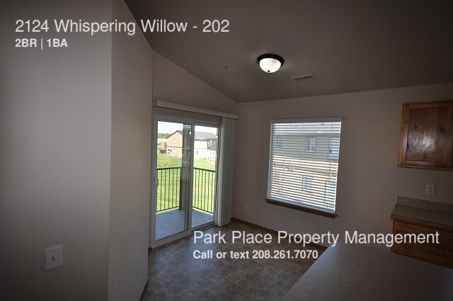 Foto del edificio - 2124 E Whispering Willow Ln