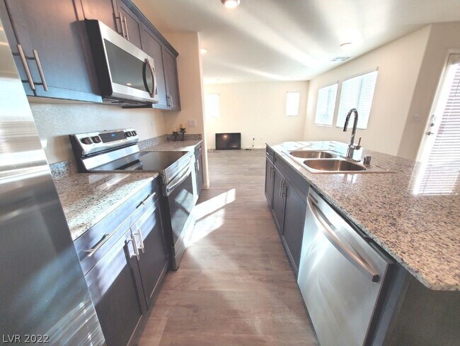 Building Photo - 2773 Peacock Blue Ave