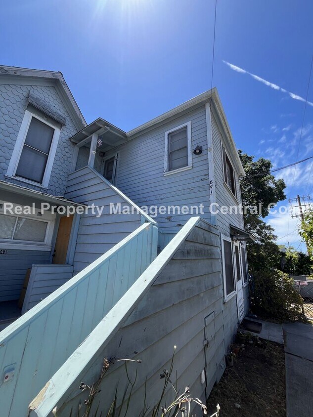 Foto principal - 641 High St