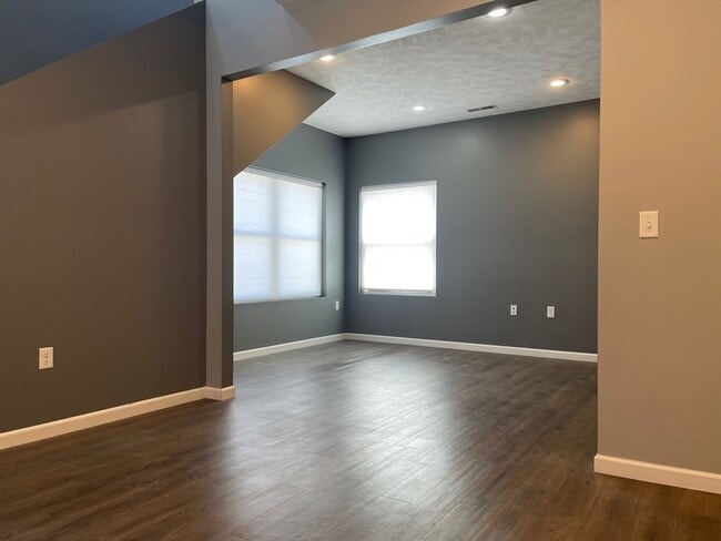 Foto del edificio - 204 N Carey St