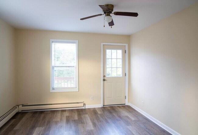 Foto del edificio - 837 N Broadway St
