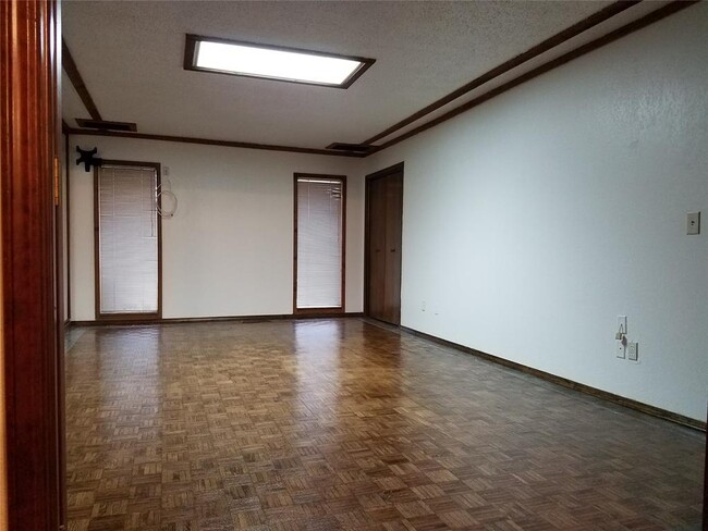 Foto del edificio - 23727 Reece Lake Rd