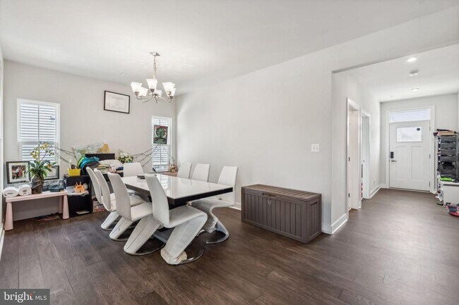 Foto del edificio - 11281 Wheeler Ridge Dr