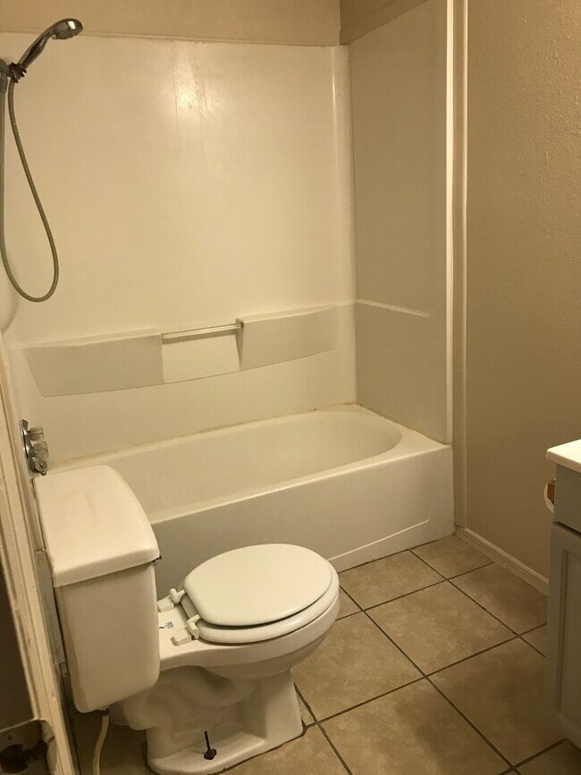 Foto del edificio - Great renovated apartment