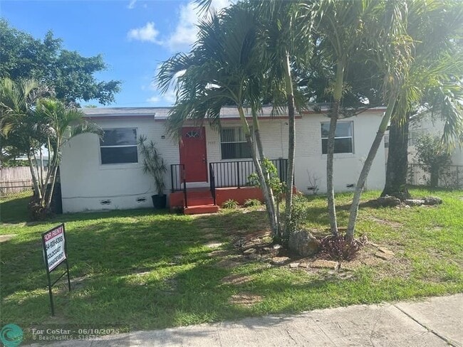 Foto del edificio - 7553 Farragut St