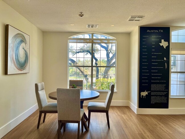 Building Photo - 10001 N Capital of Texas Hwy