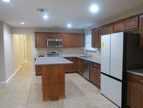 Building Photo - 1606 Quail Run