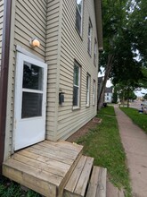 Building Photo - 909 2nd Ave