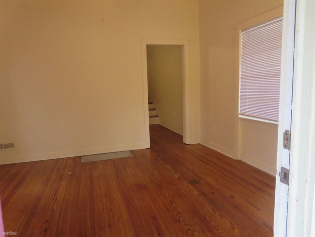 Building Photo - 3 br, 2 bath House - 973 Delaware Ave SE